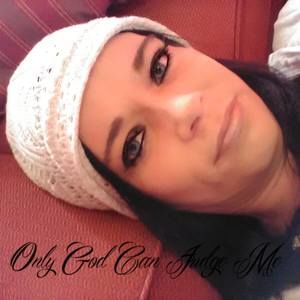 Meet your Posher, April